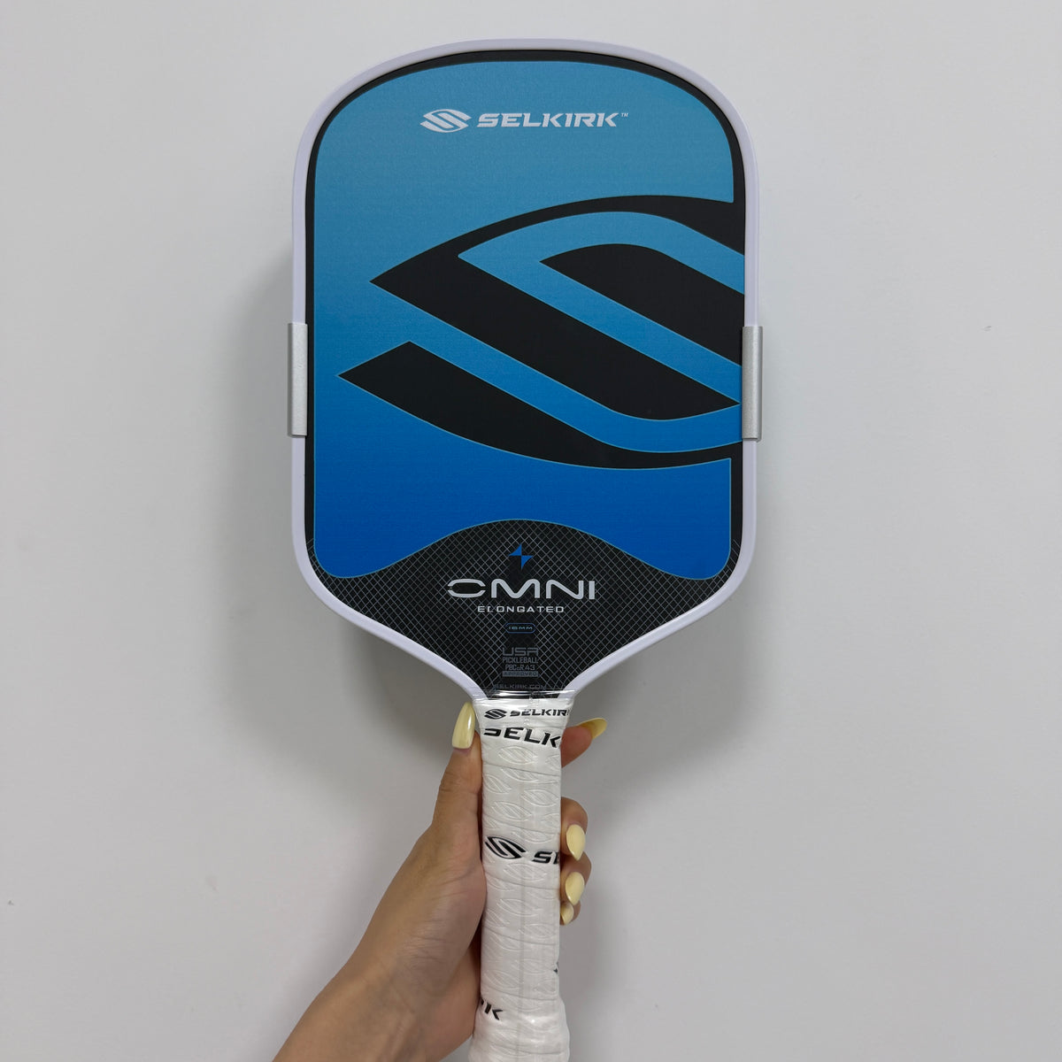 Selkirk Omni Elongated Carbon Fiber Pickleball Paddle