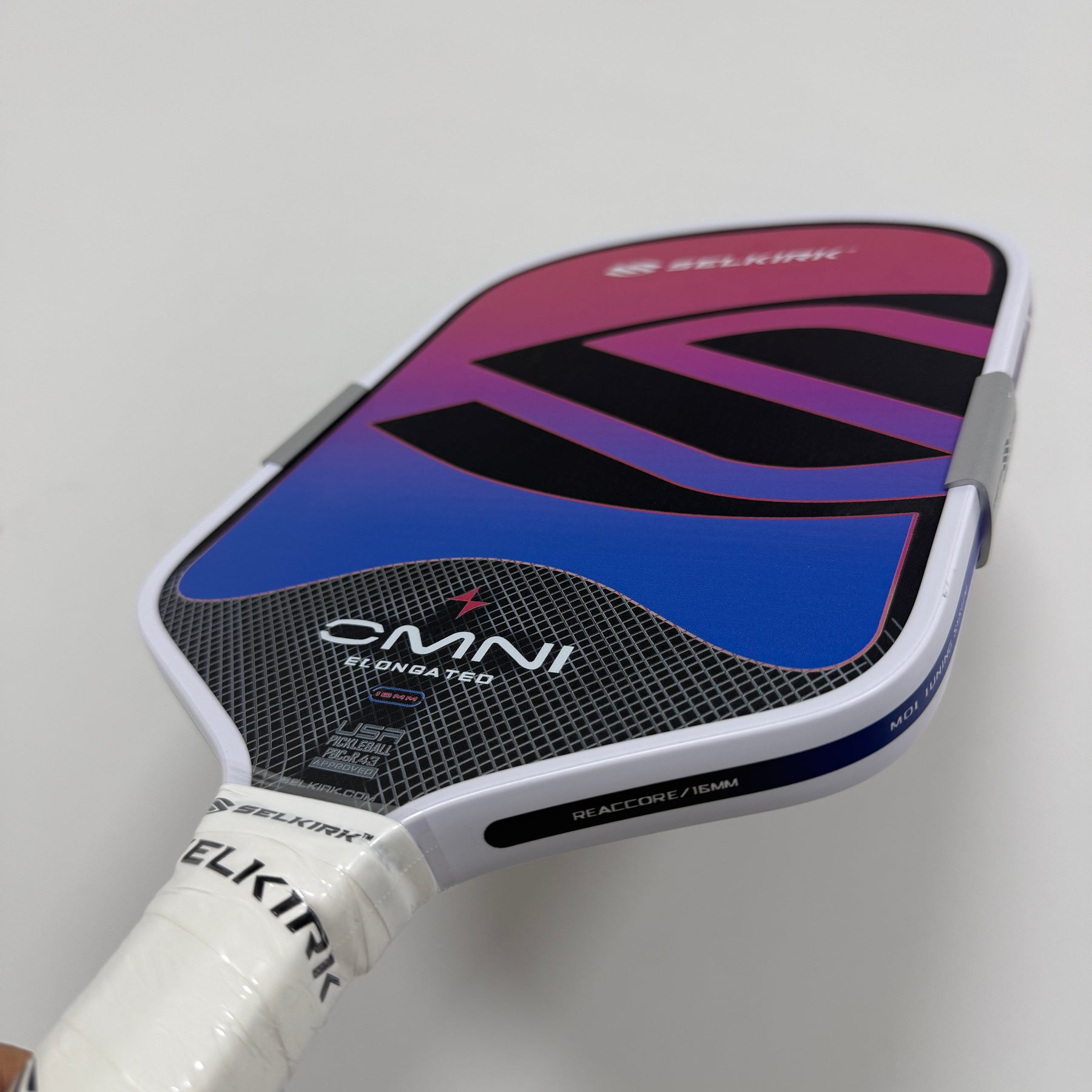 Selkirk Omni Elongated Carbon Fiber Pickleball Paddle