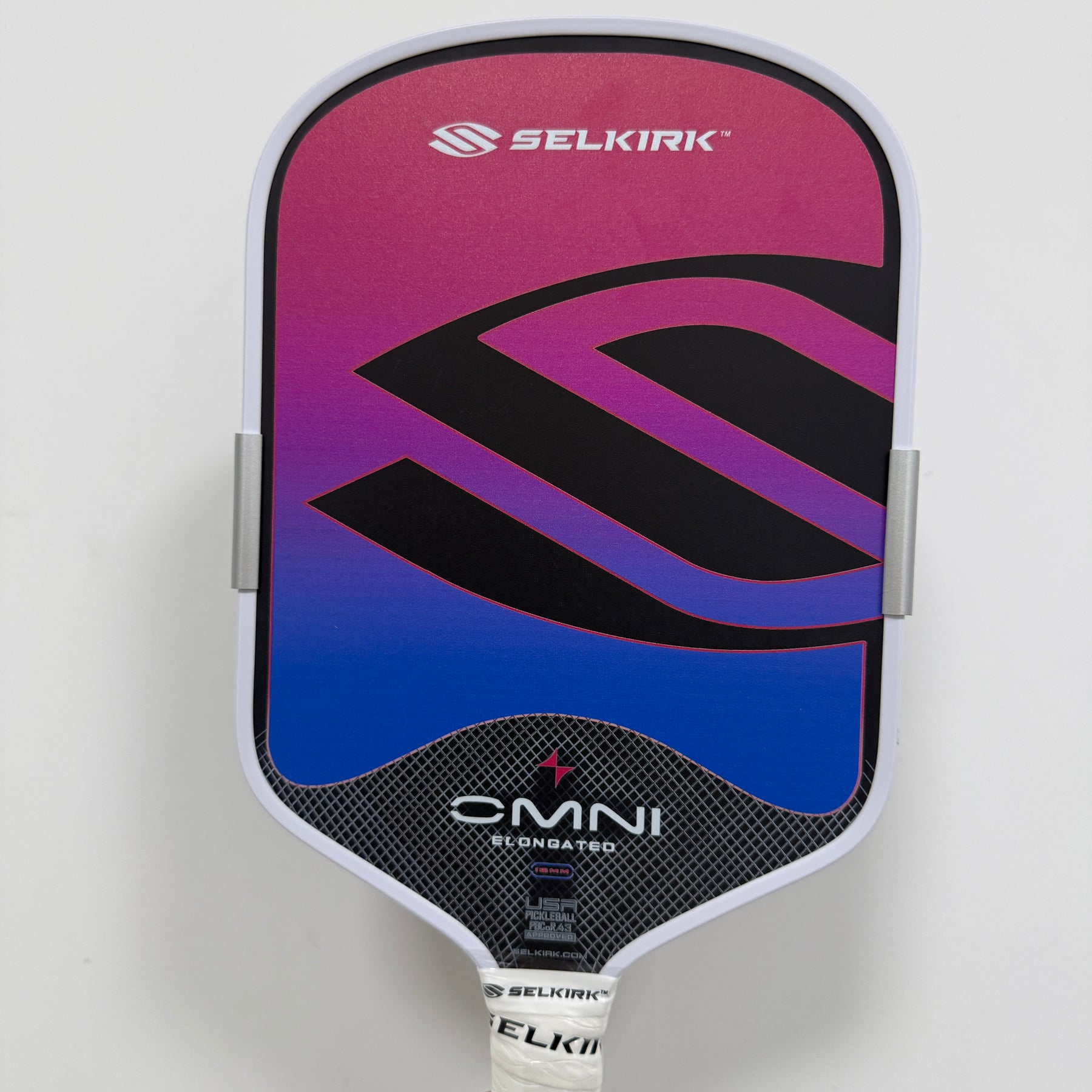 Selkirk Omni Elongated Carbon Fiber Pickleball Paddle